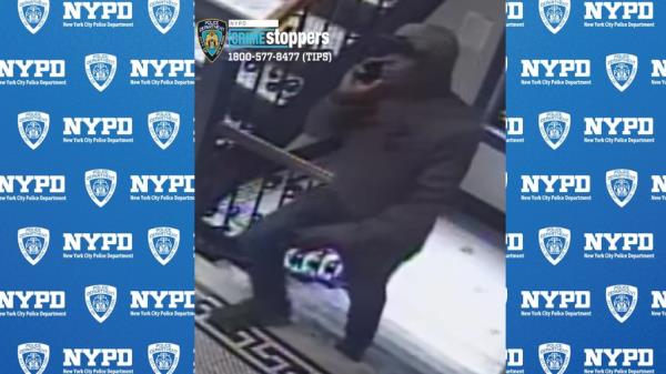 The crooks posed as handymen dispatched to repair a leak when they showed up at the apartment at Courtlandt Avenue and East 150th Street in Mott Haven around 1 p.m. Sept. 20, cops said.
